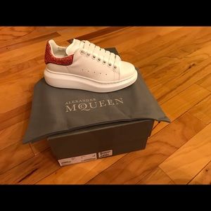 Alexander McQueen sneaker